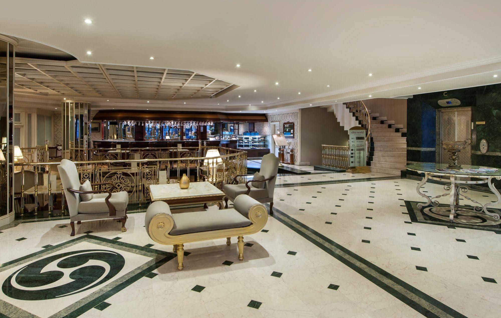 Elite World Comfy Istanbul Taksim Hotel Екстериор снимка