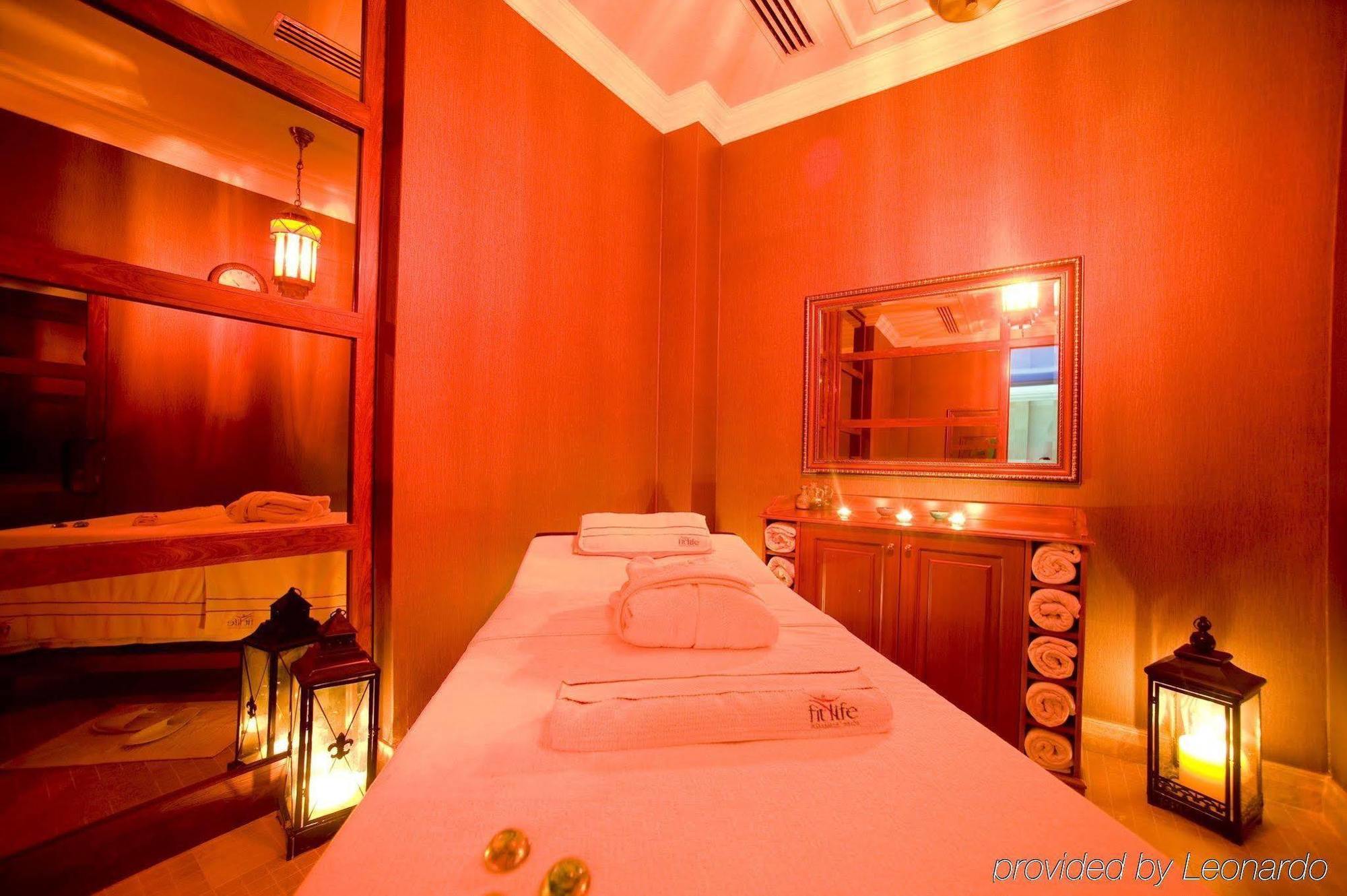 Elite World Comfy Istanbul Taksim Hotel Екстериор снимка