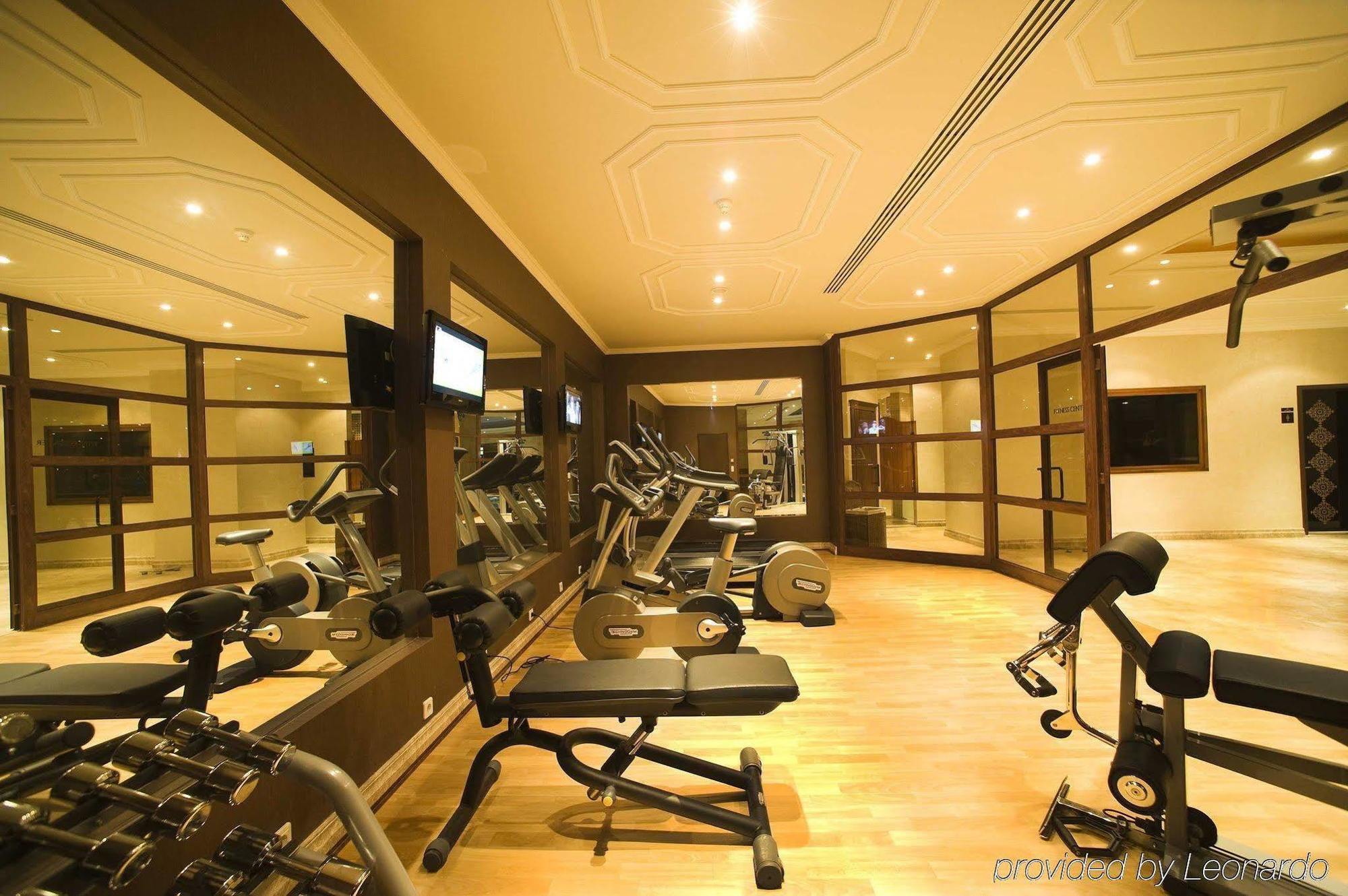 Elite World Comfy Istanbul Taksim Hotel Екстериор снимка